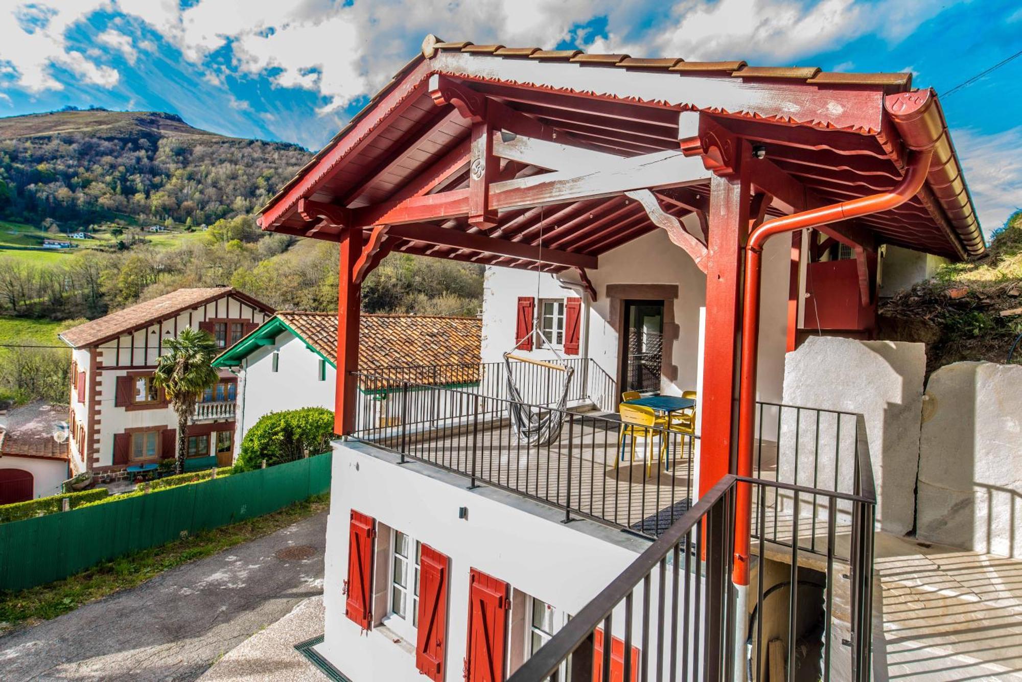 Logis Erreguina Banca